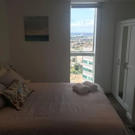 Grand Serviced Apartment***** Кройдон Экстерьер фото